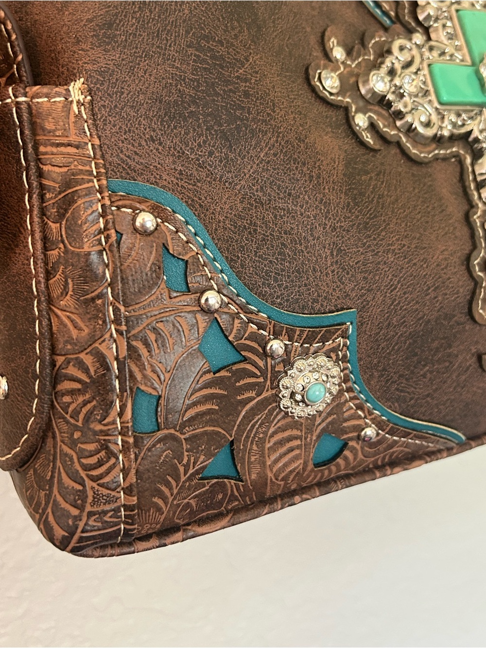 Brown and Turquoise Western Cross Satchel - Women Bags Conceal Carry - Picture 3 of 8